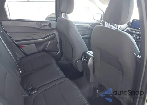 2024 Ford Escape Active z USA, uszkodzony, nr VIN 1FMCU0GNXRUA33530